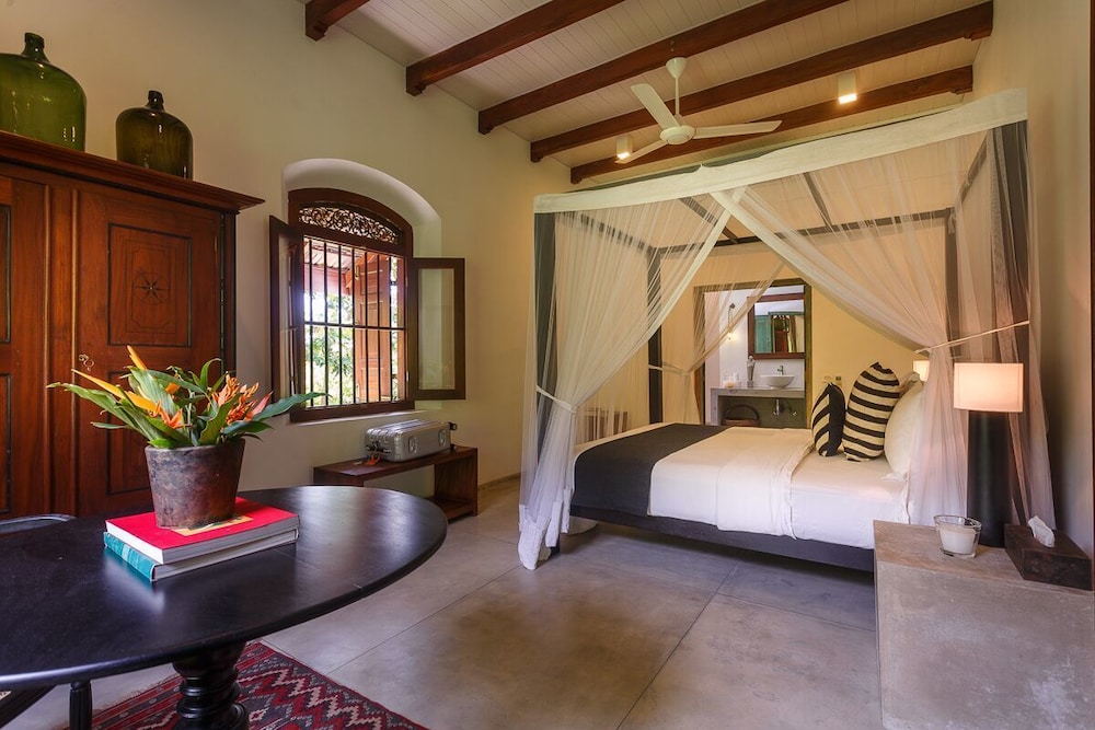 Villa photo 3