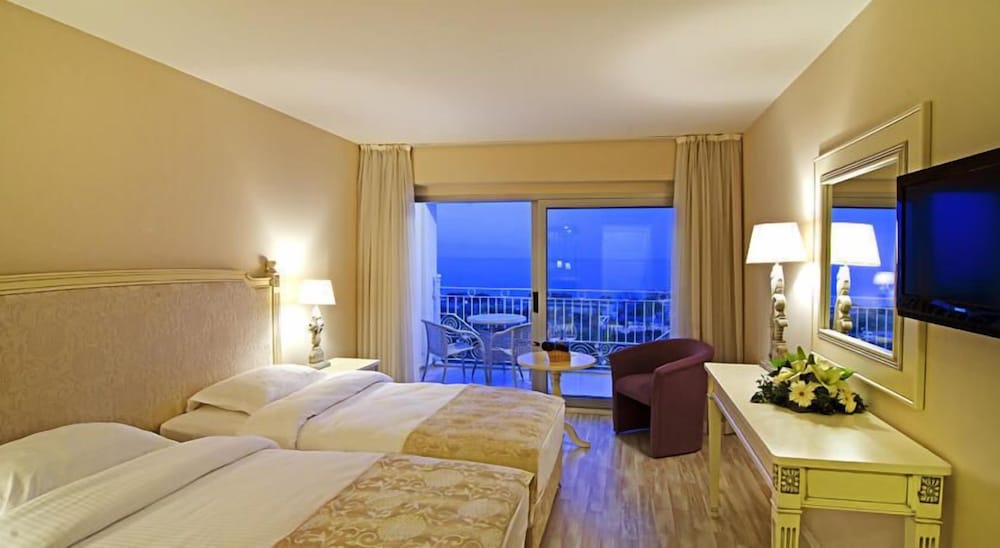 Deluxe Room photo 1