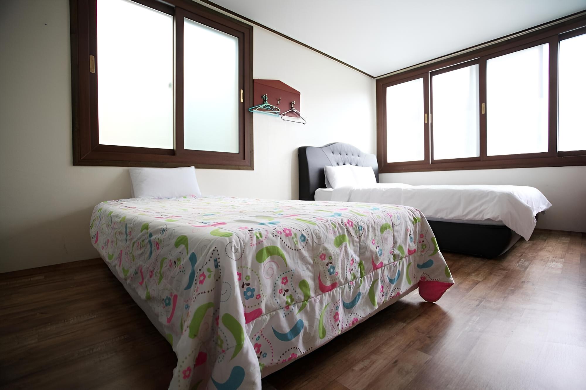 Room (Pension Type) - Photo 8