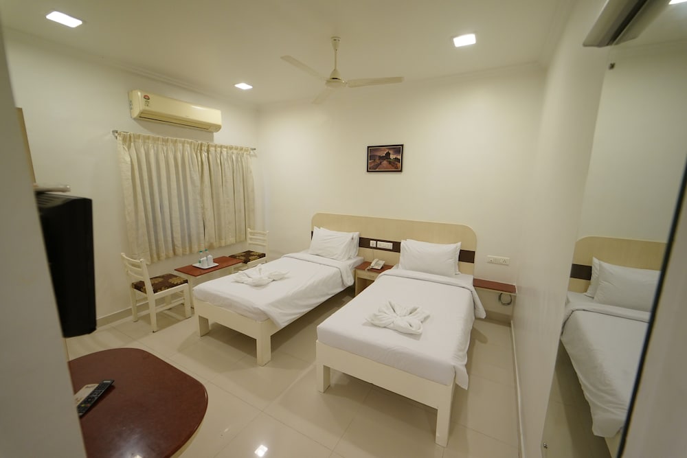 Executive Double Room, 1 Bedroom, Smoking, City View photo 1