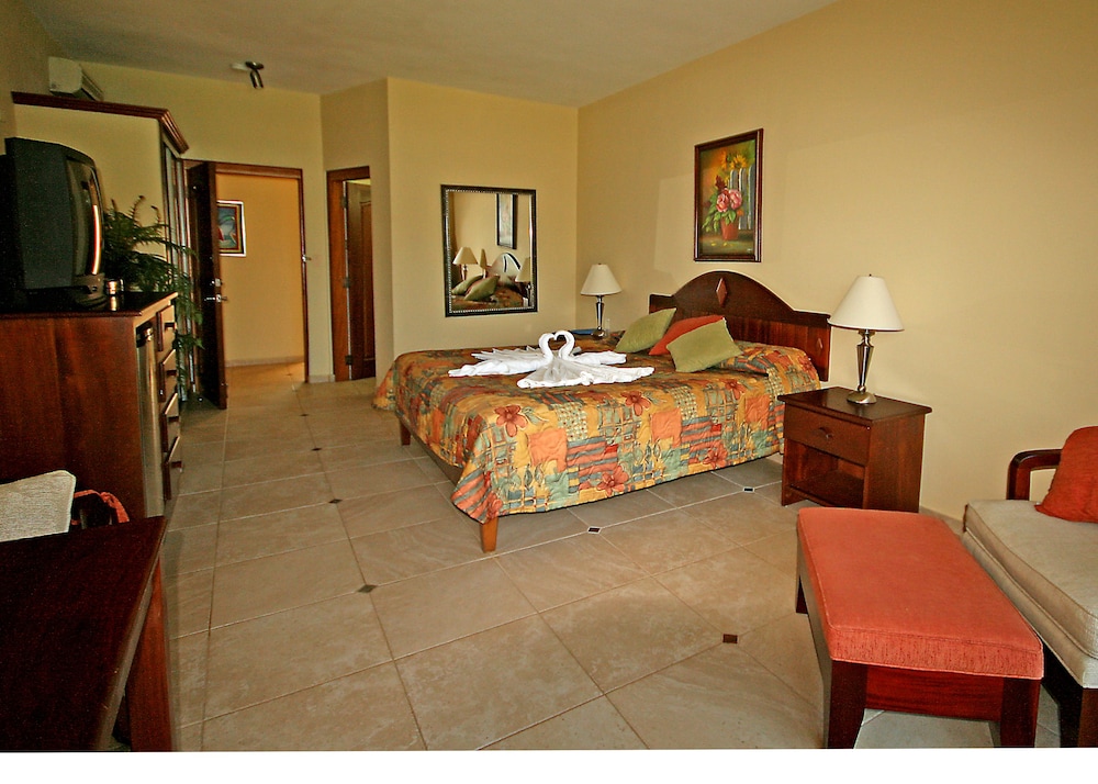Junior Suite, 1 King Bed