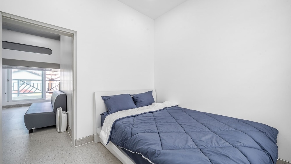 Basic Room, 2 Bedrooms (M-A101)