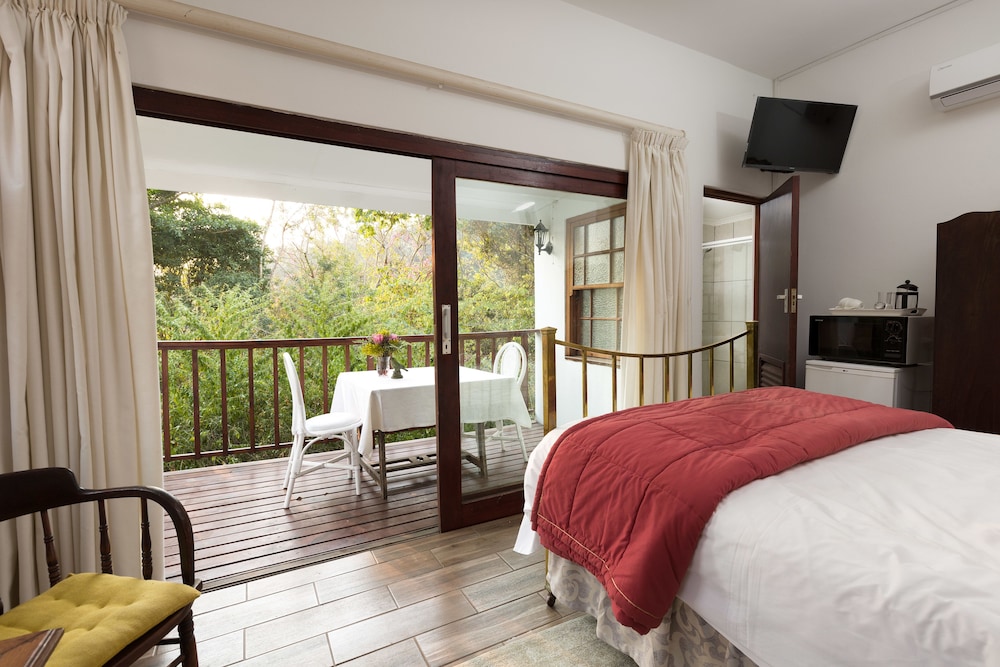 Comfort Suite, 1 Double Bed, Refrigerator & Microwave, Ground Floor photo 1