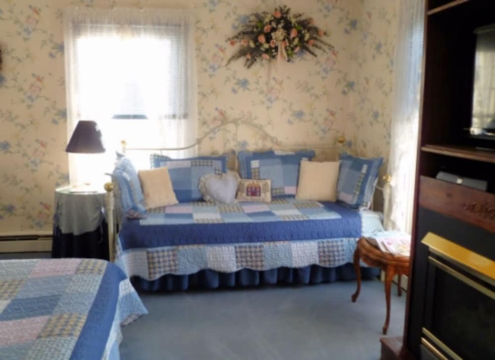 Room, Private Bathroom (Blue) photo 2