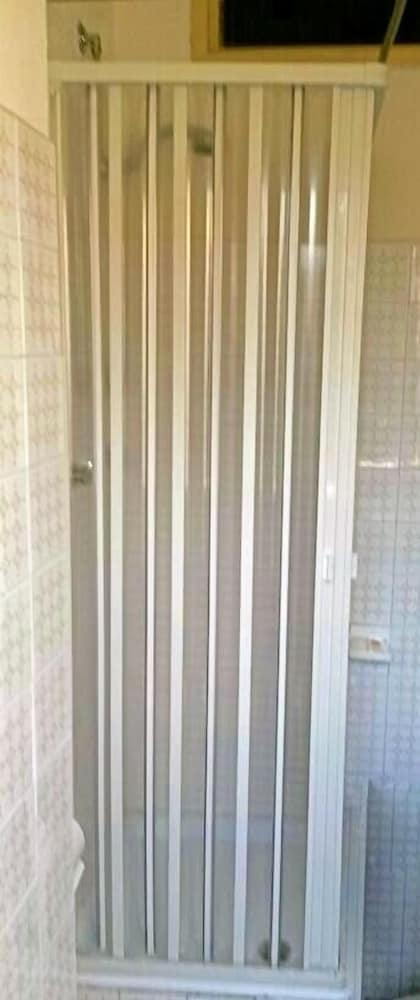 Standard Single Room photo 3