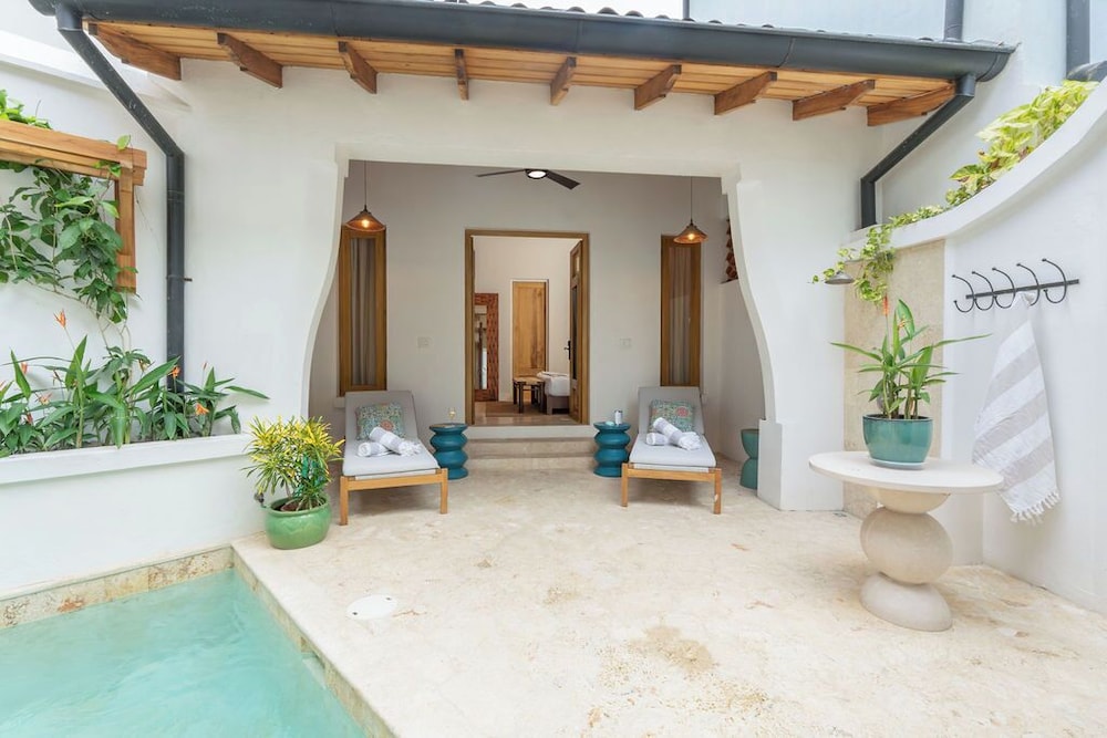 Deluxe Townhome, Multiple Beds, Private Pool, Ocean View (7 Paseo del Mar | 3 BR | 3.5 BA)
