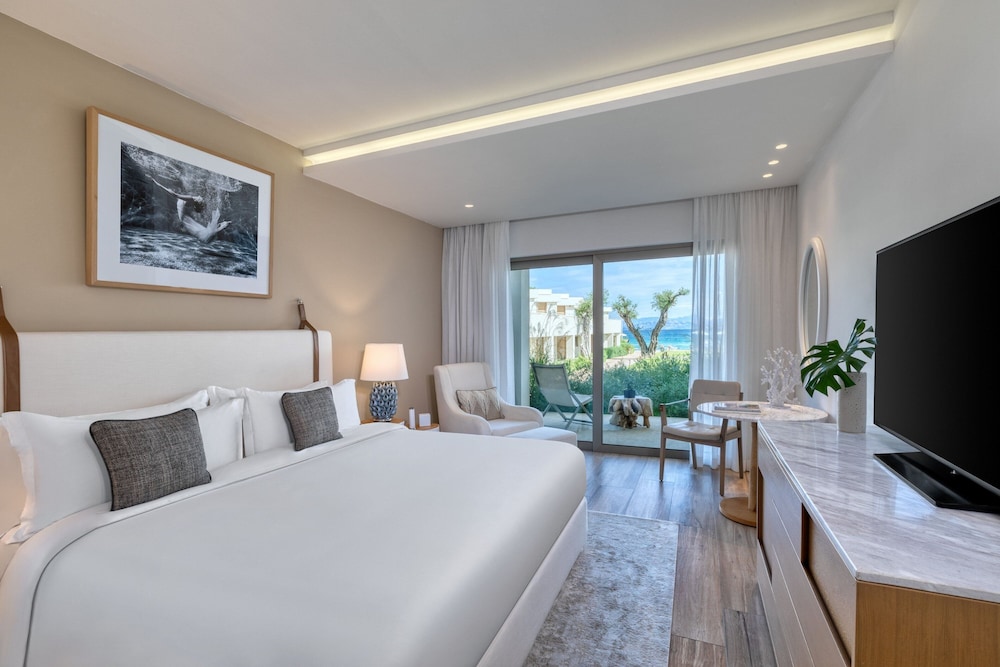 Room, 1 King Bed, Non Smoking, Sea View photo 1