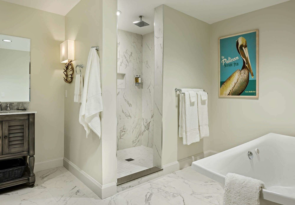 Grand Suite, Tower