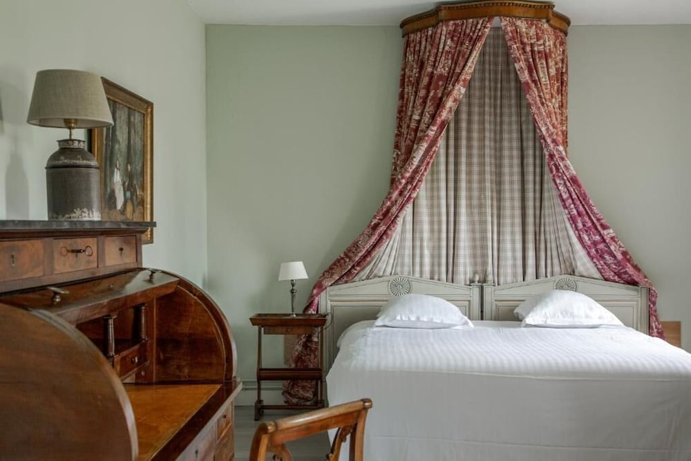 Grand House, 6 Bedrooms, Terrace, Park View photo 1