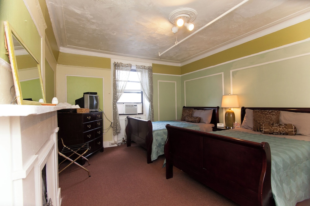 Standard Room, City View photo 3