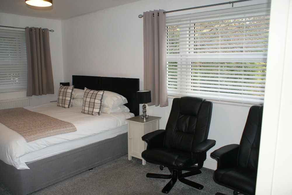 Super King En Suite, Ground Floor photo 2
