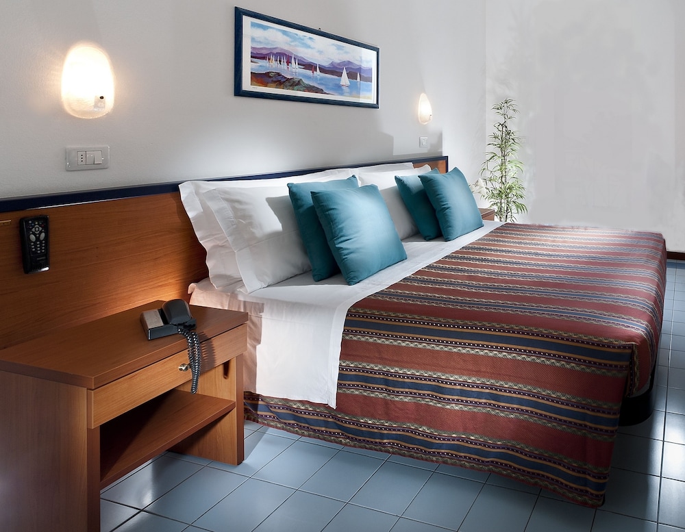 Superior Double or Twin Room photo 2