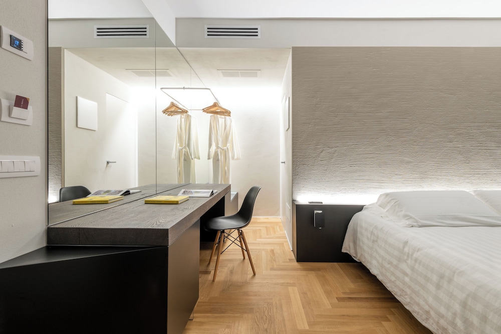 Deluxe Studio Suite, Sea View photo 3