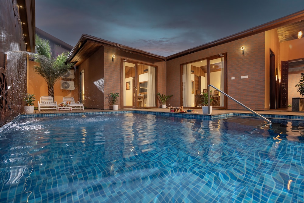 Pool Villa photo 3