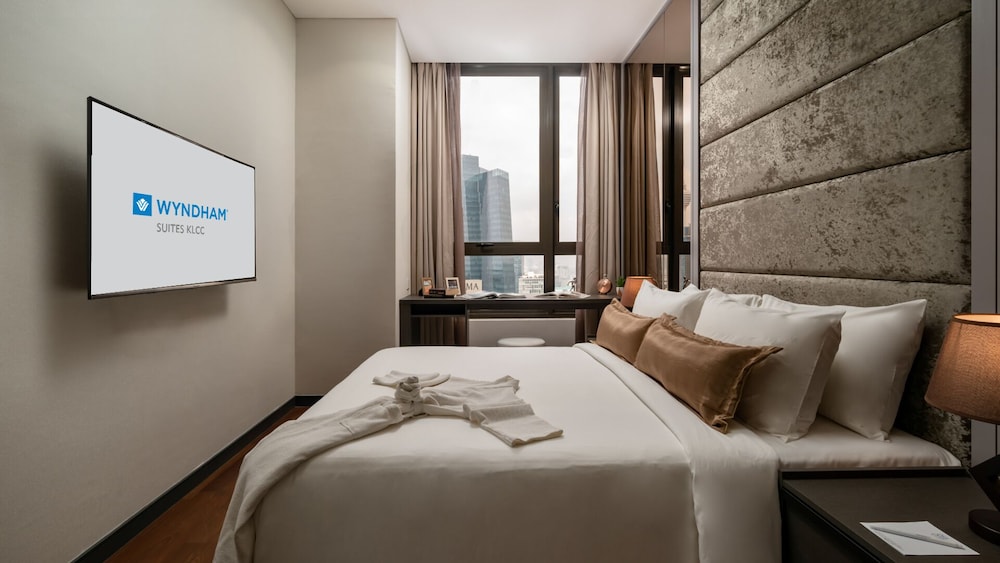 Wyndham Duplex Suite