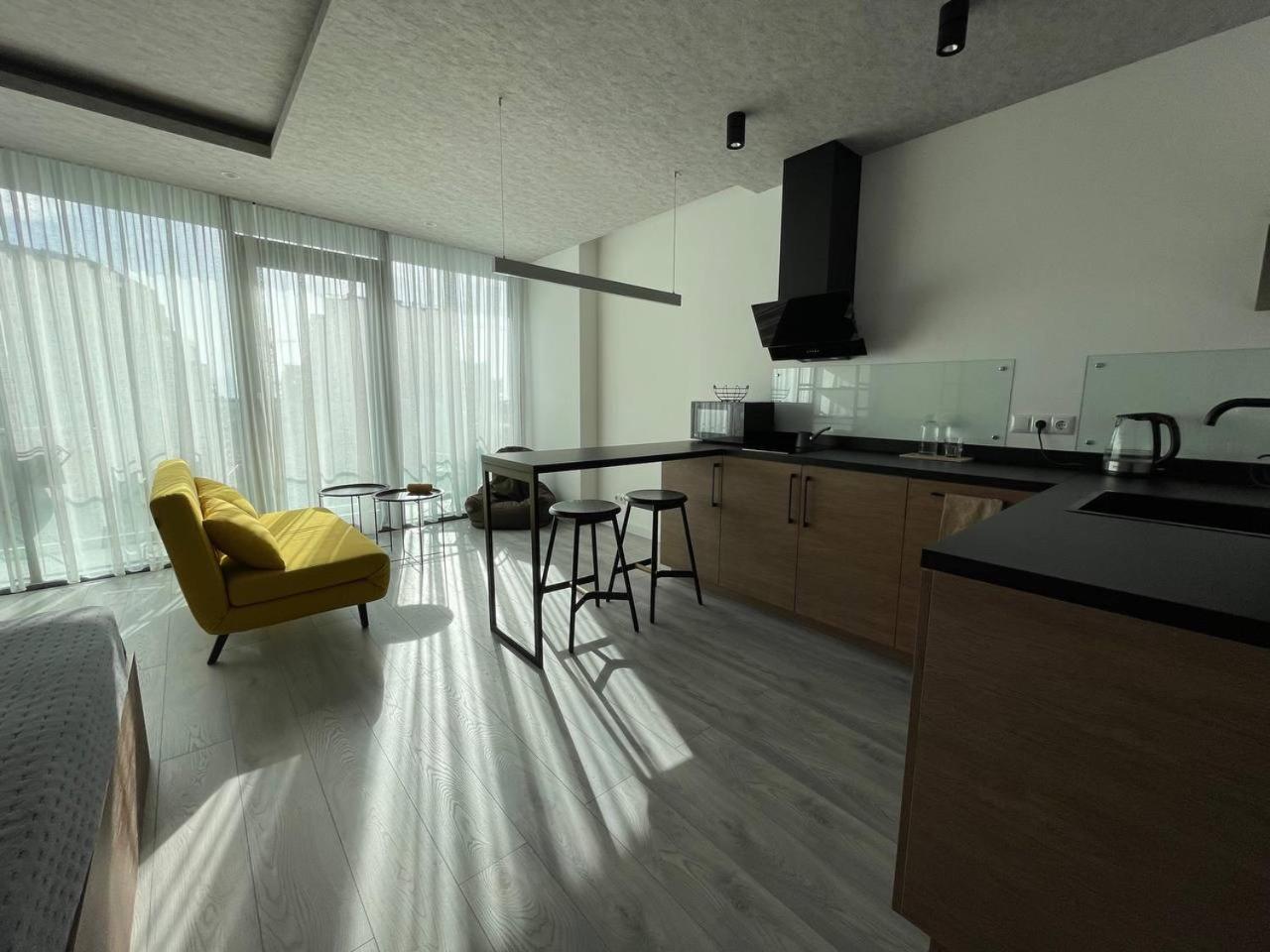 One-Bedroom Apartment photo 3