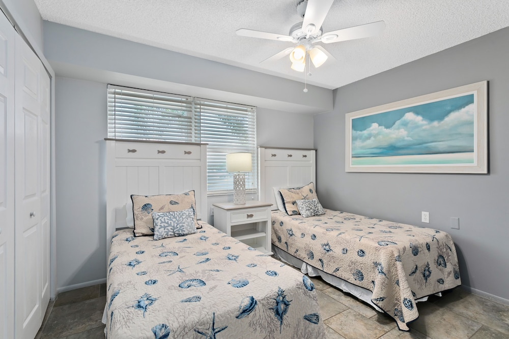 Standard Condo, 2 Bedrooms, Ground Floor photo 1