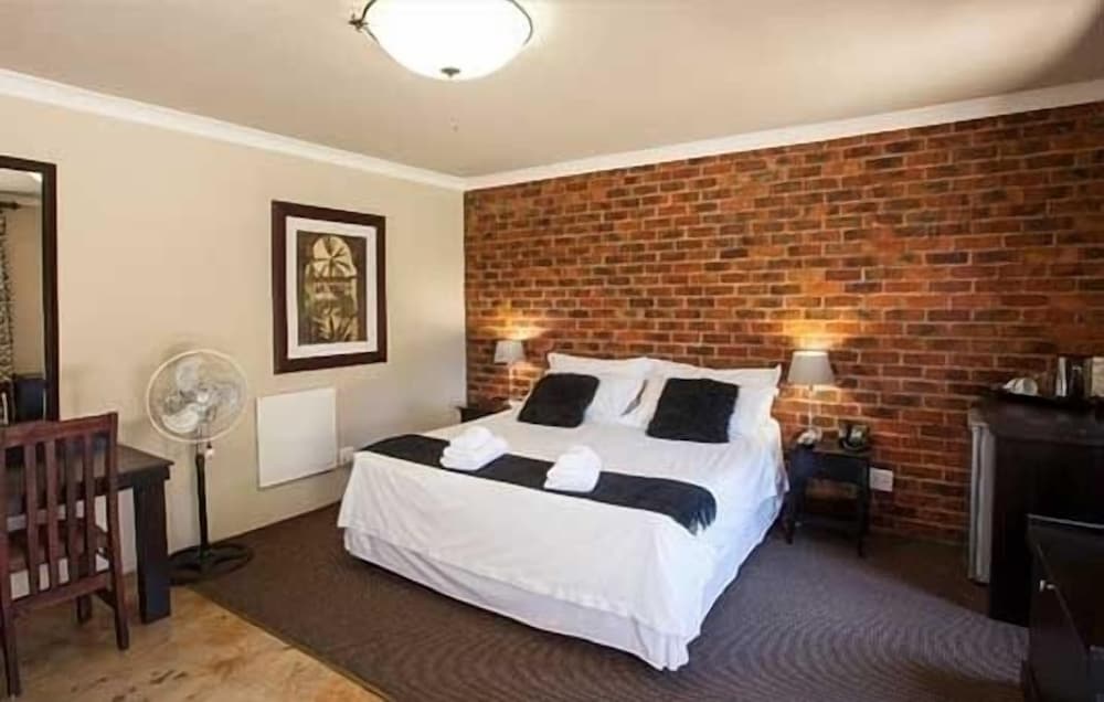 Luxury Suite photo 2