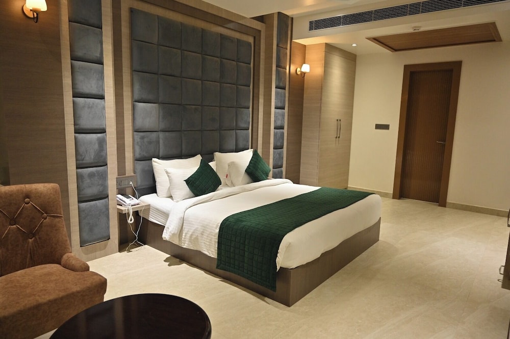Club Room
