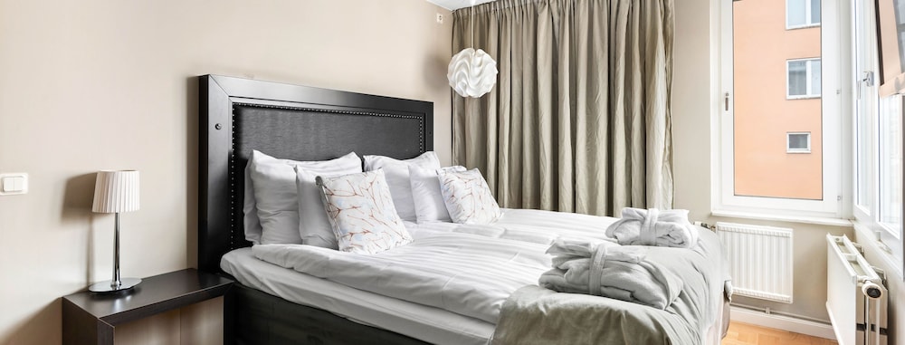 Deluxe Room, 1 Double Bed - Photo 13