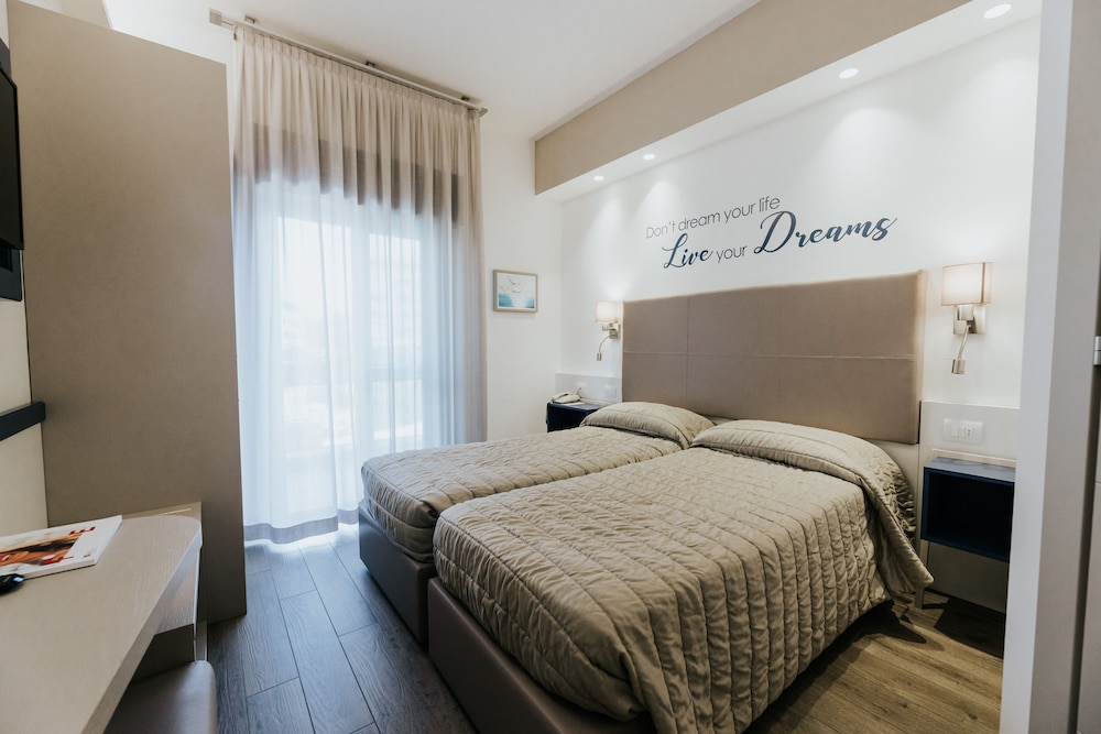 Superior Twin Room photo 1
