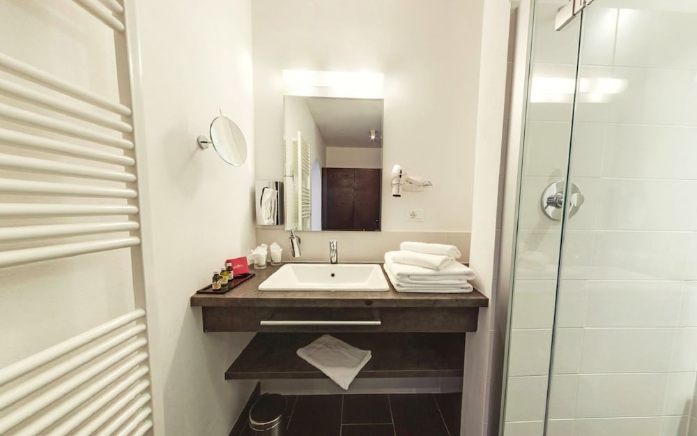 Deluxe Double Room, Balcony photo 2