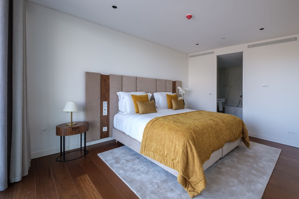 Deluxe Apartment, 1 Bedroom - Photo 2