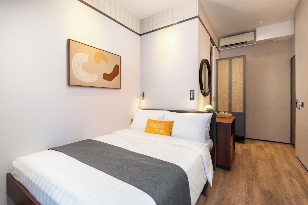 Executive Queen Room
