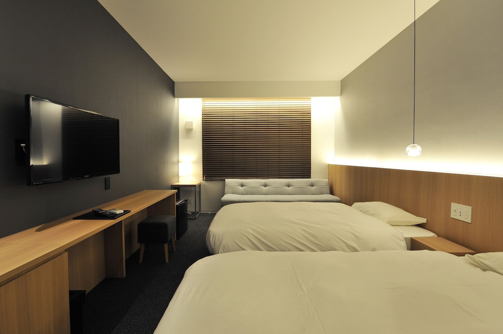 Deluxe Triple Room photo 2