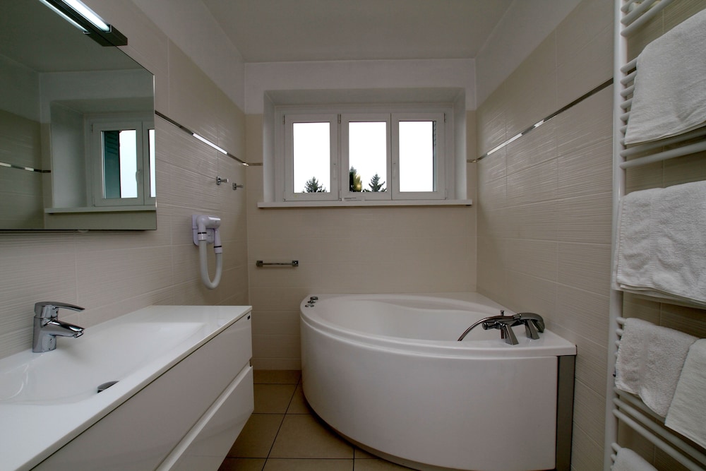 Comfort Single Room, Garden View - Photo 3