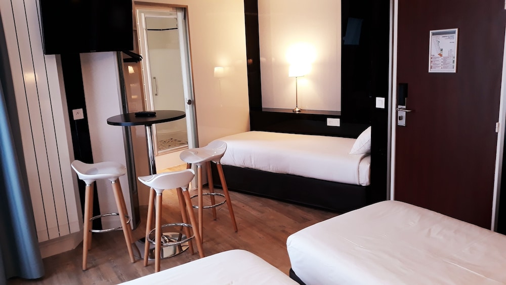 Quadruple Room photo 3