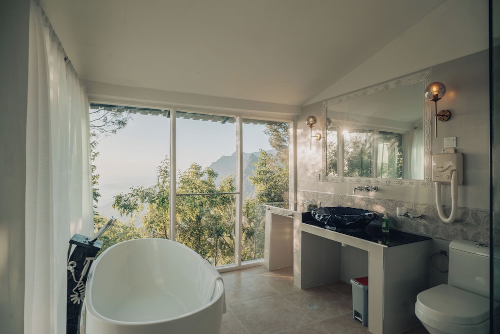 Suite, Mountain View