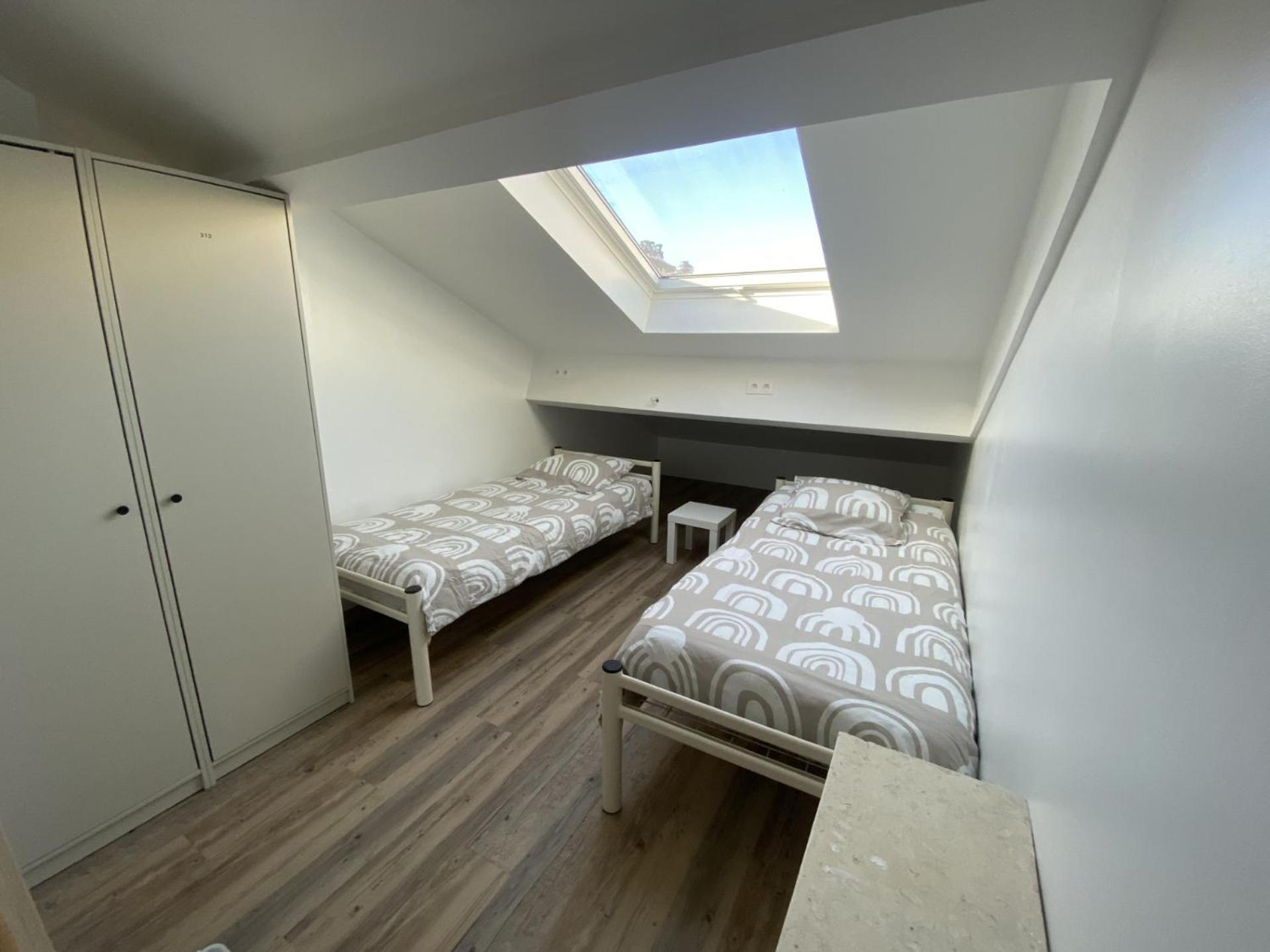 Budget Twin Room photo 3