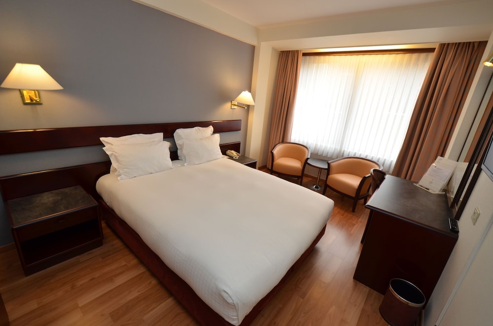 Standard Double Room photo 2