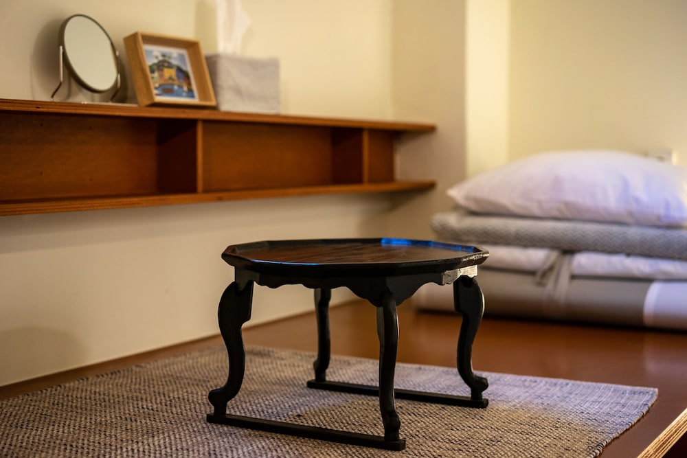 Room (A) photo 3