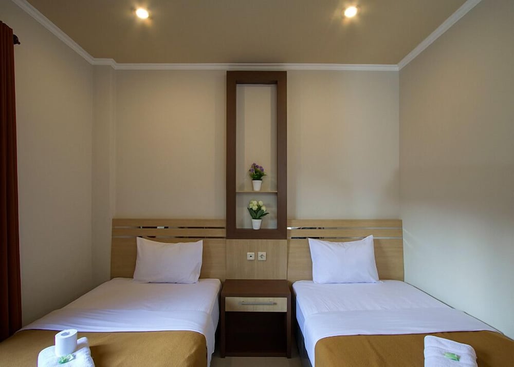 Standard Double Room photo 2