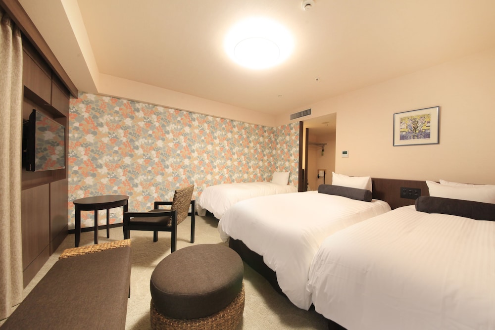 Twin Room, Smoking (for 3 occupancy) photo 1