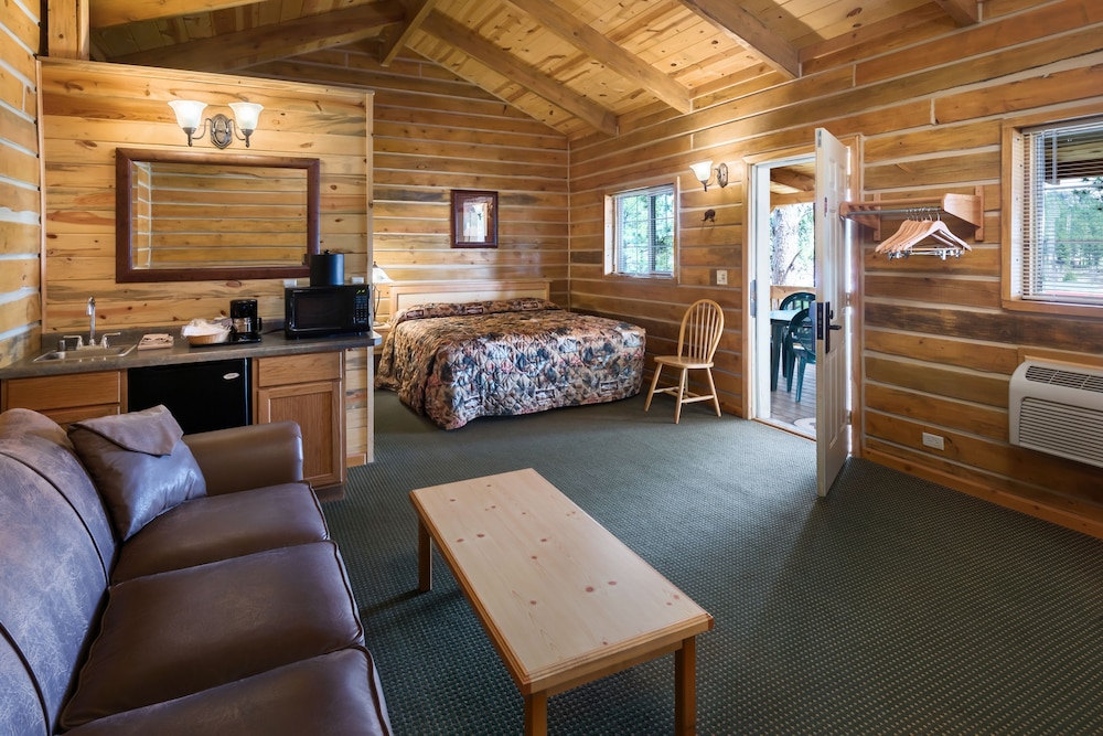 King Cabin, Hot Tub