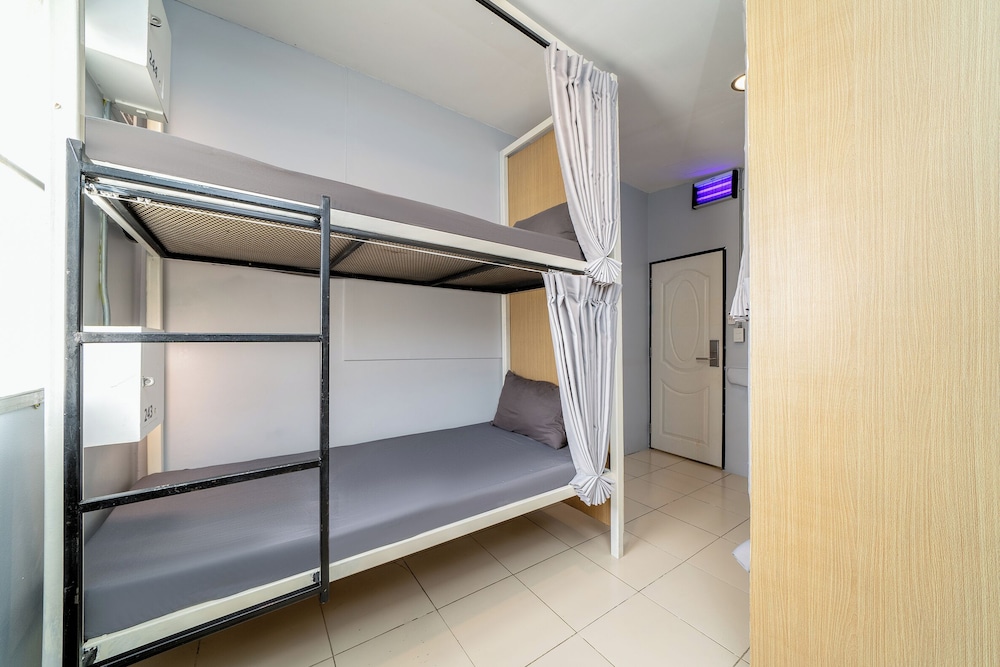 Bed in 4-Bed Dormitory (240) photo 1