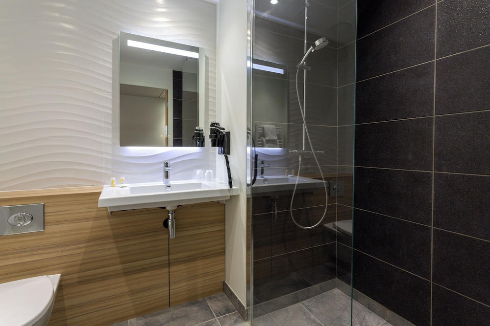Standard Room, 2 Twin Beds photo 2