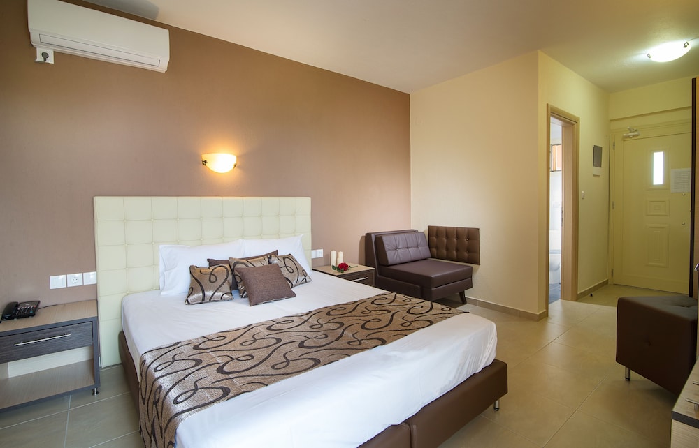 Deluxe Suite, Sea View