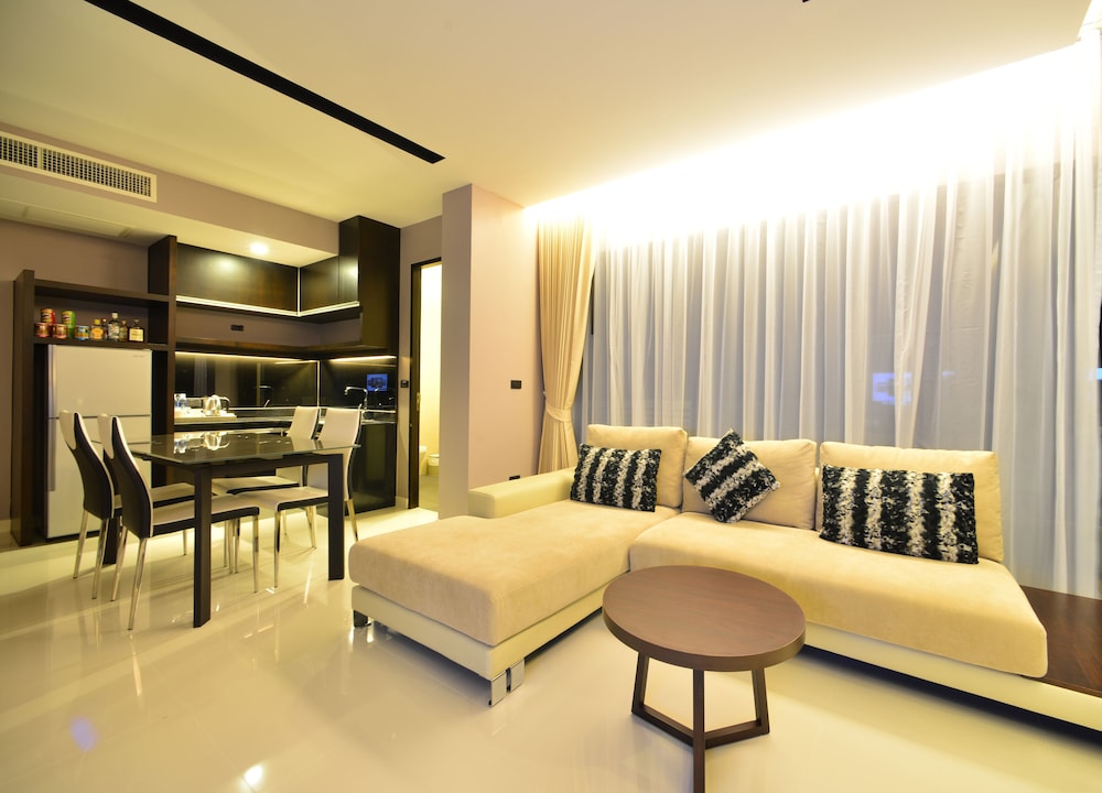 The Charm Suite photo 3