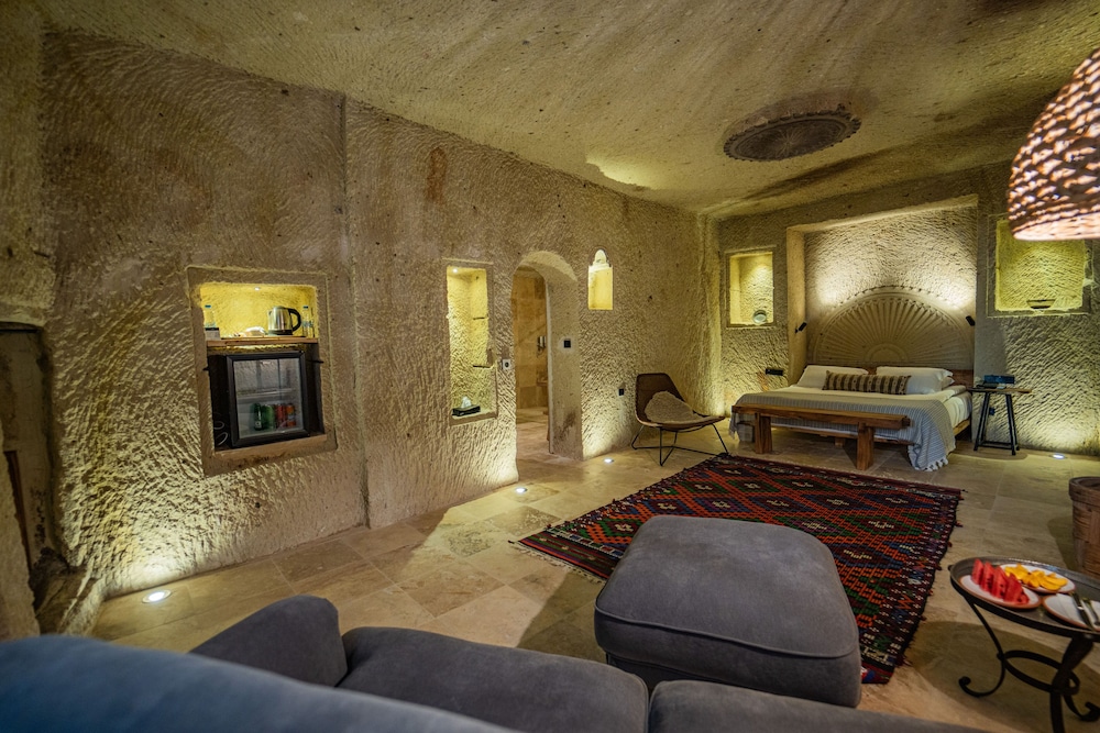 Elite Suite - Photo 9