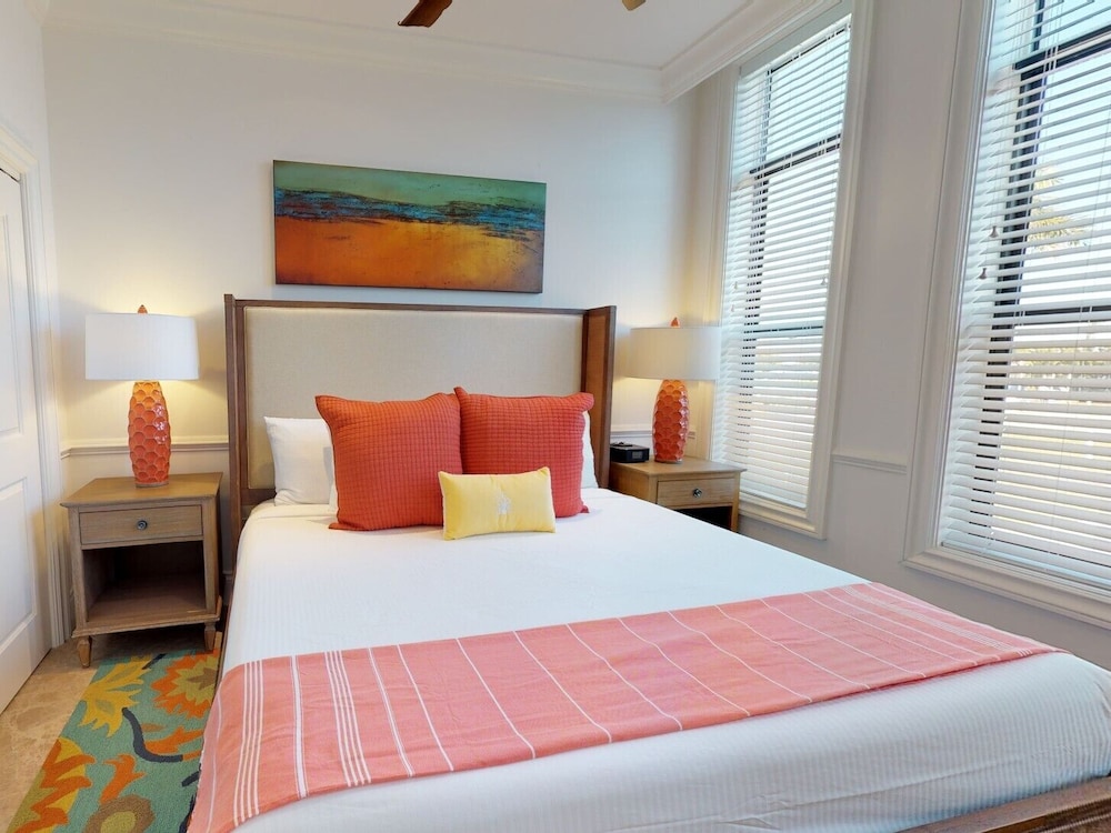 Townhome, Marina View