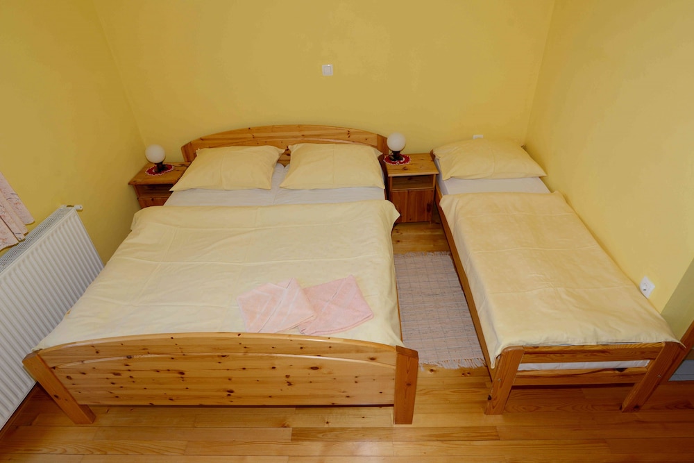 Apartment (Ground Floor) photo 3