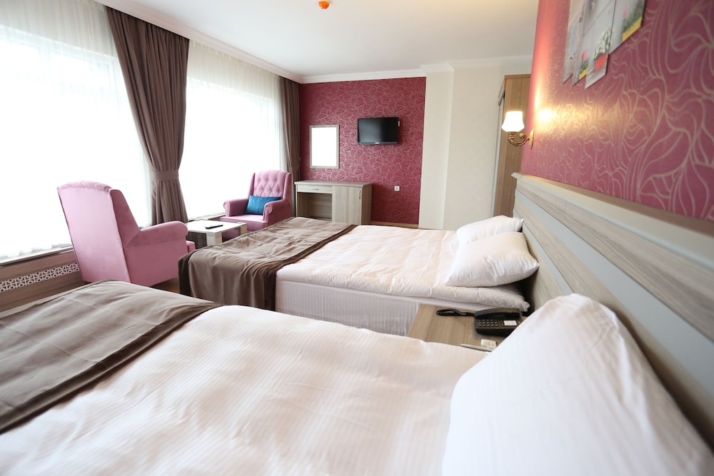 Family Quadruple Room