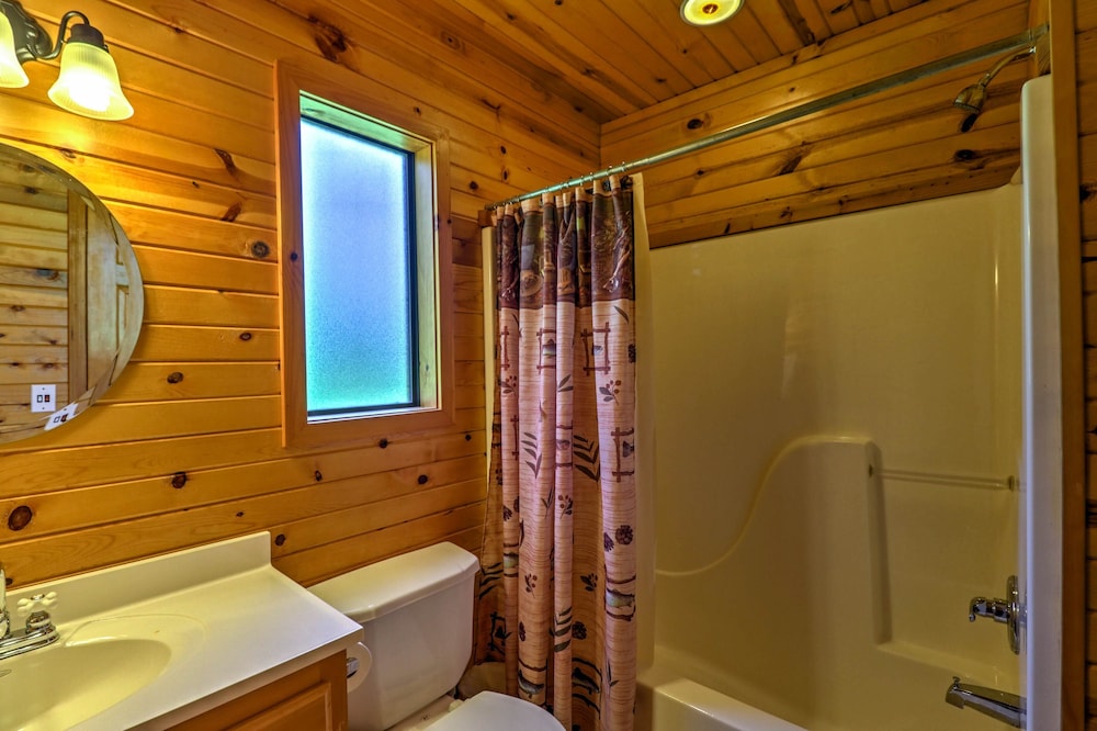 House (2 Bedrooms) photo 2