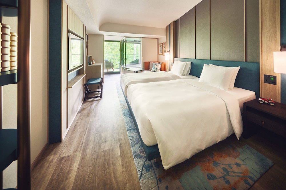 Standard Room, 2 Twin Beds, River View (with View Bath) - Photo 1