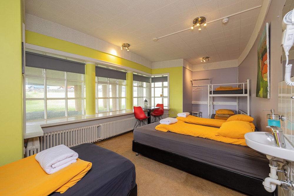 Quintable Room with Shared Bathroom and Free Parking photo 1