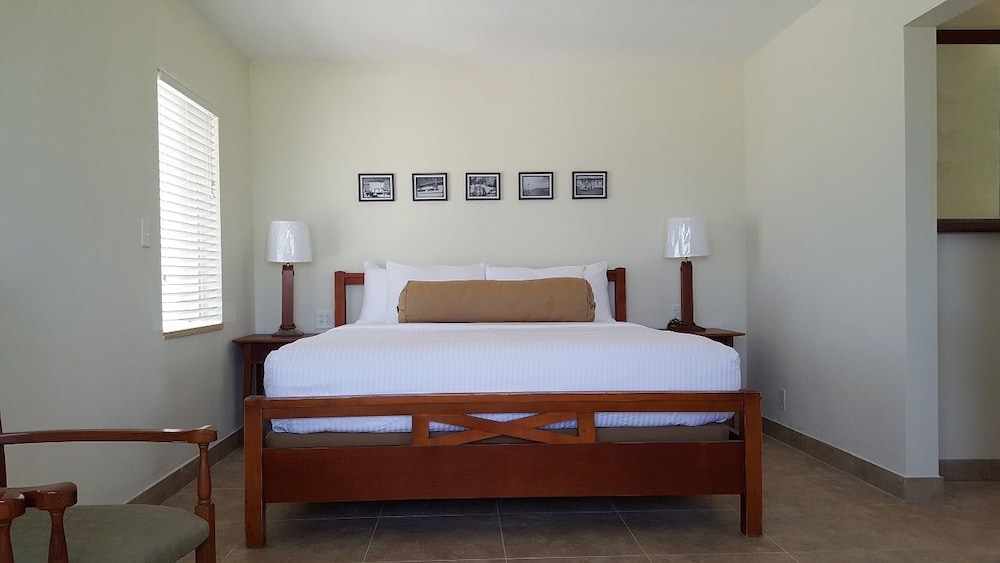 Suite Estudio Panorámica, 1 cama King, Balcón, Cerca de la piscina